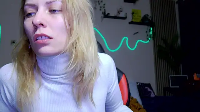 karo123421's cam snapshot