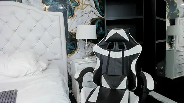 stephanie_monroe0's cam snapshot