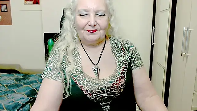 GrannyAlisa's cam snapshot