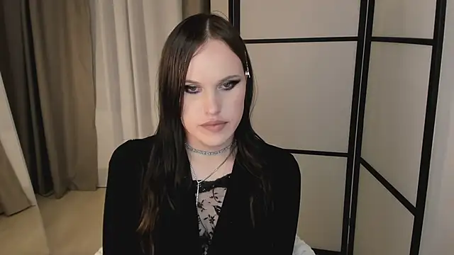 EffieMinki live sex cam