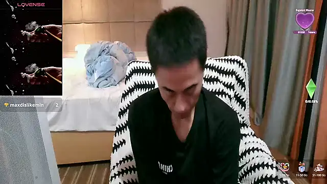 Tsia-Die live sex cam