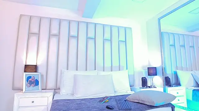 aandreaperez live sex cam