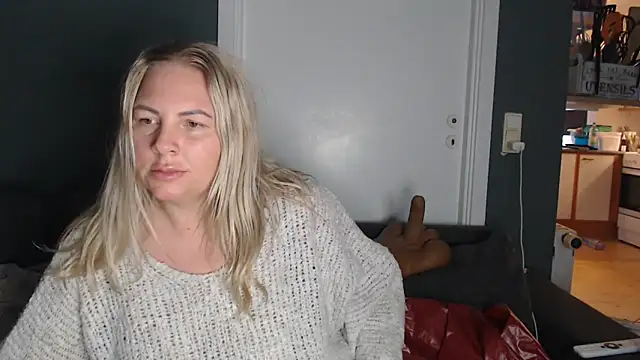 Amanda_Norsk live sex cam