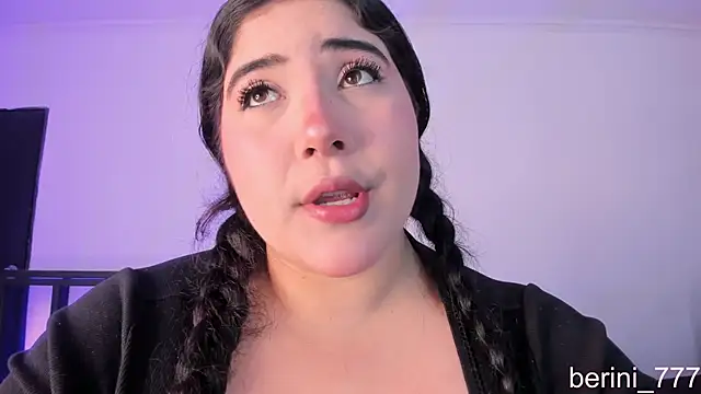 AmberiniHoffman live sex cam