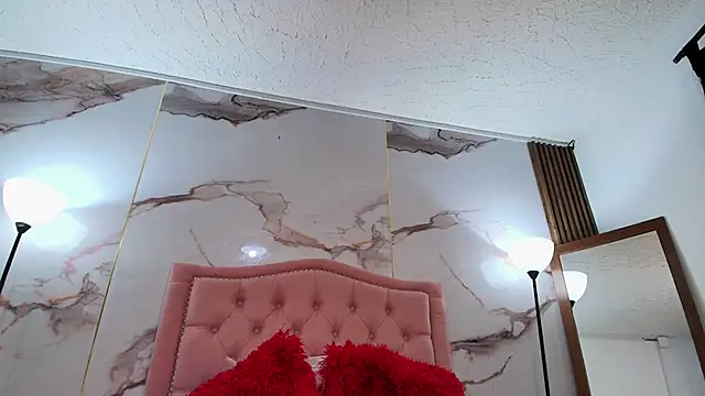 La_indiia live sex cam