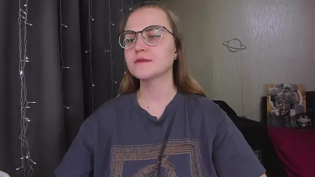 MissBrightShine's cam snapshot