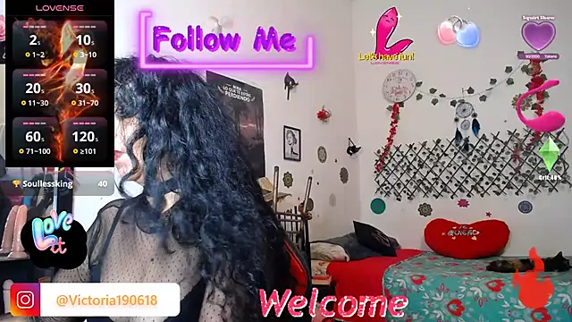 YourWhoreXX's cam snapshot