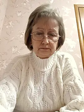 AlikaSwan5821's cam snapshot