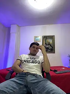 williamsmiiths16 live sex cam