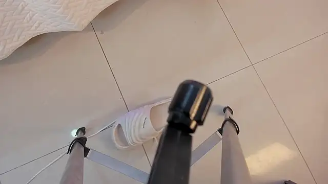 two_milkyway's cam snapshot