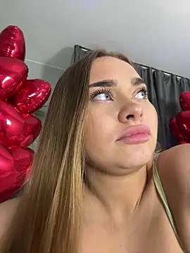 MonicaWestt's cam snapshot