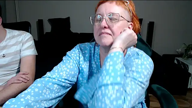 JoannaAndNeighbour's cam snapshot