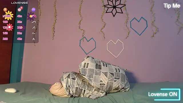 Dante_Bear_'s cam snapshot