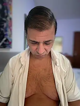 SecretlyDD's cam snapshot