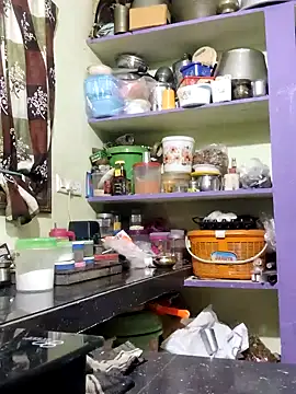 yamini1431's cam snapshot