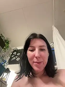Nattasss live sex cam