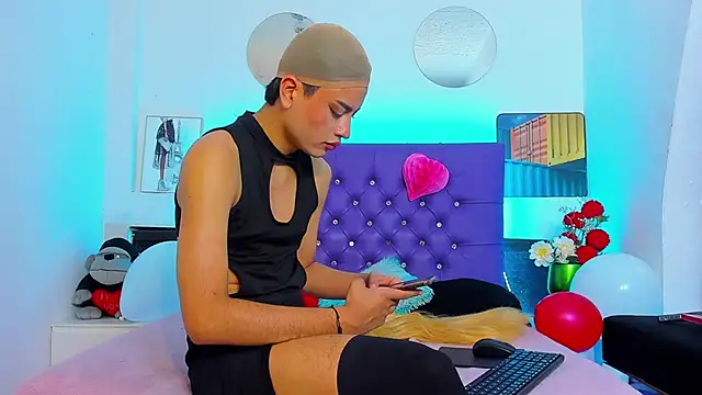 RegannTaylor live sex cam