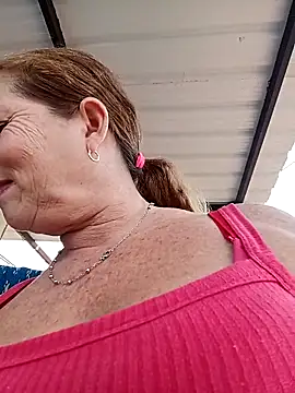 Sexy-Woman-Mature's cam snapshot