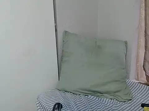 BootyCaramelxx's cam snapshot