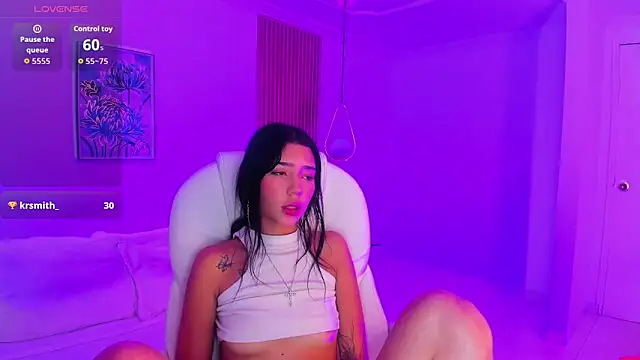 Blue_skyx's cam snapshot