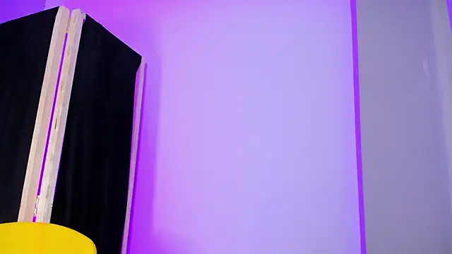 antonella_paris_'s cam snapshot