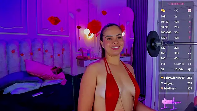 emily_prettygirl's cam snapshot