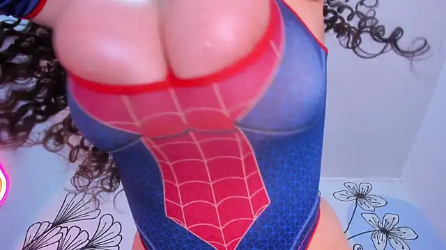 Sweet_Ariadna_'s cam snapshot