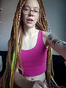 LucidLucy live sex cam