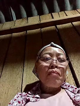 Agnes-baby's cam snapshot