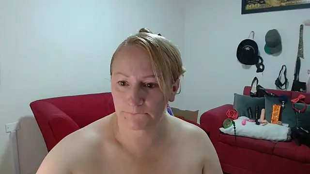 emperabigbootybigass's cam snapshot