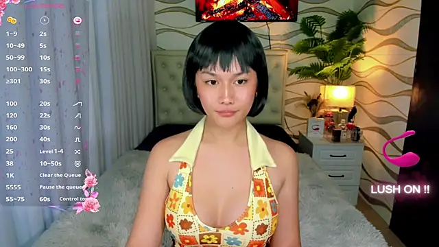 Midnight_Oasis live sex cam