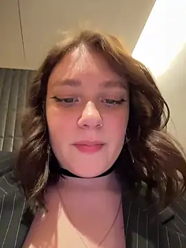 lucy-joy live sex cam