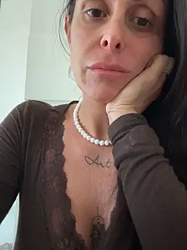 AmandaArt live sex cam