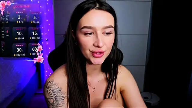 Veronica_Larsson live sex cam