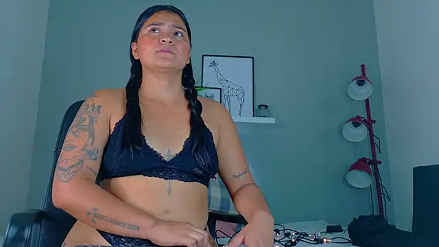 BriannaCarter__'s cam snapshot