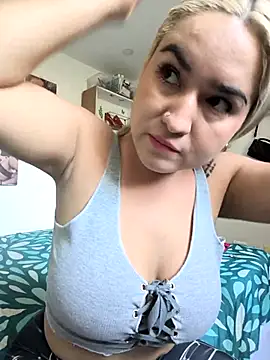 violet-grey's cam snapshot