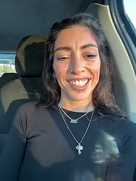 Amani_thewolf live sex cam