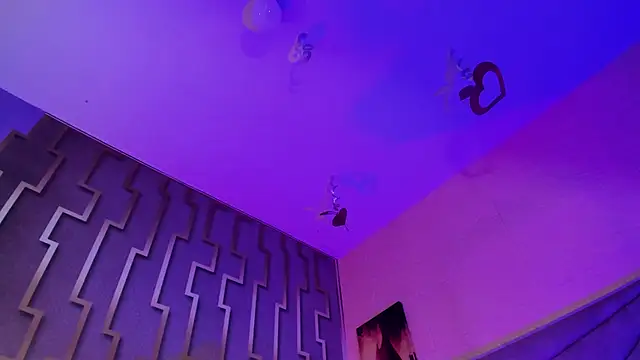 valeri_sotoo's cam snapshot