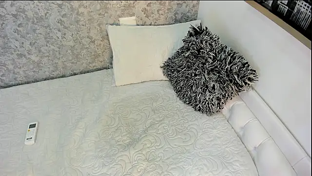 Anika_H's cam snapshot