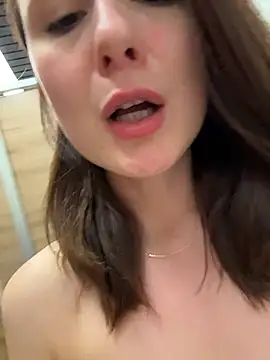 Dina_Tease live sex cam