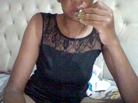 Ntombizodwa10's cam snapshot