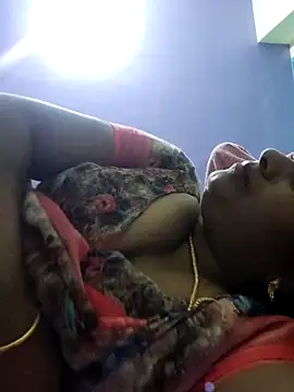 yamini1431's cam snapshot