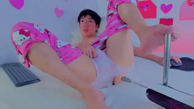 Levii_Ackermann live sex cam