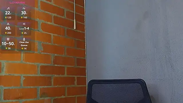 Leandro_valenzuela live sex cam