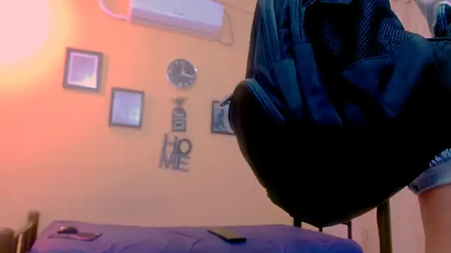 sexiempoderada18's cam snapshot