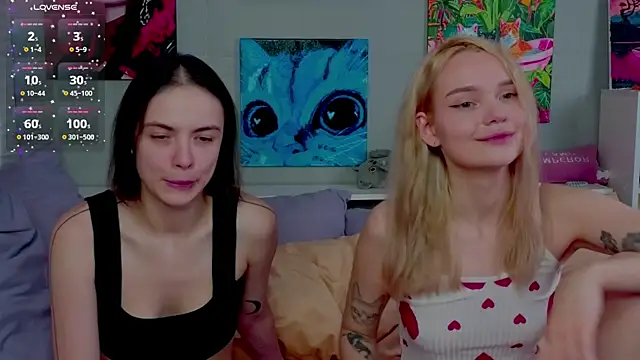 Viena_dias live sex cam