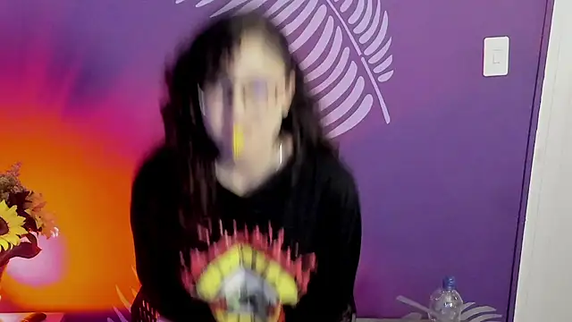 Violette_Blake_'s cam snapshot