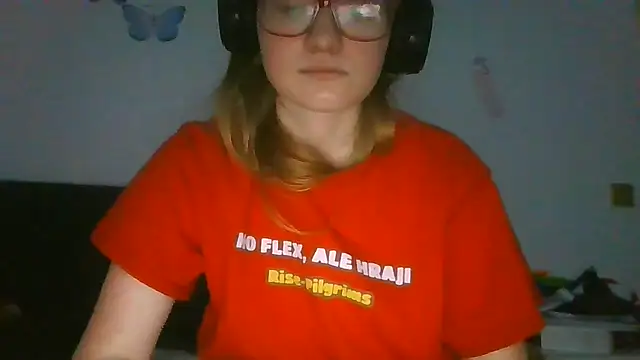 Moonolighta's cam snapshot