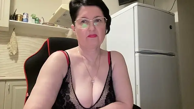 _HotMilfPussy_'s cam snapshot