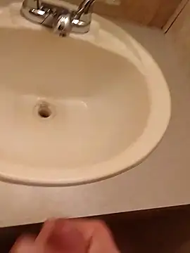 dannyK1505-'s cam snapshot